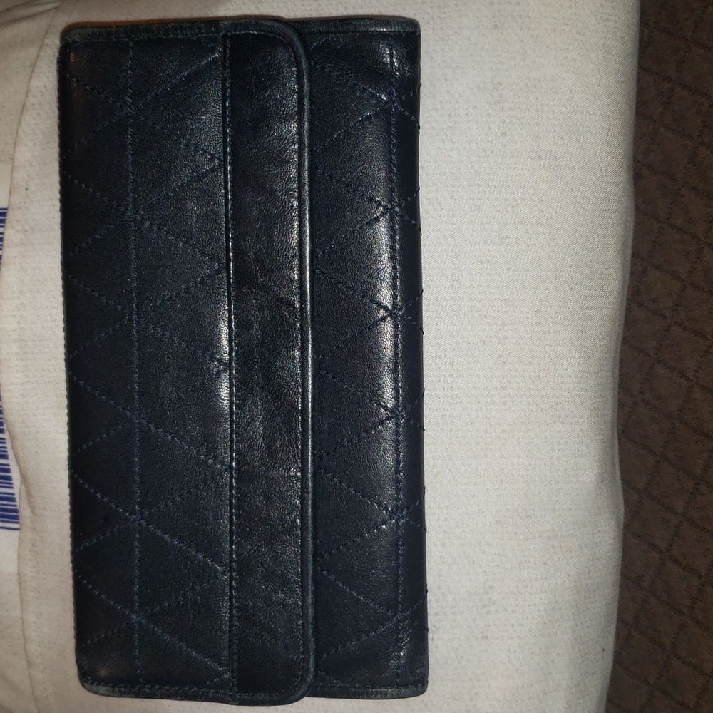 TALBOT'S Black wallet... Excellent condition